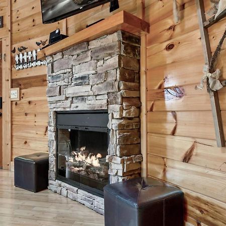 Mountain View Family Cabin W Game Room & Pool 塞维尔维尔 外观 照片