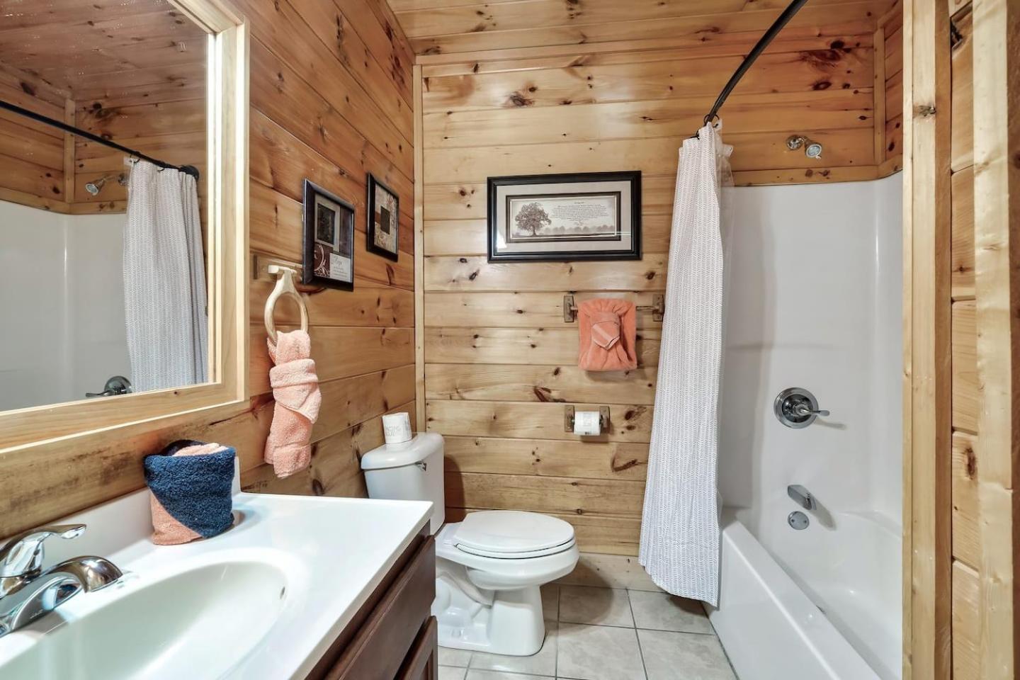 Mountain View Family Cabin W Game Room & Pool 塞维尔维尔 外观 照片