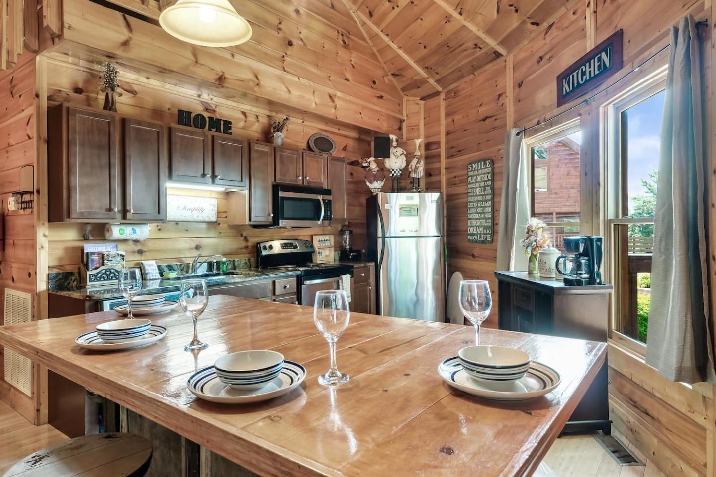 Mountain View Family Cabin W Game Room & Pool 塞维尔维尔 外观 照片