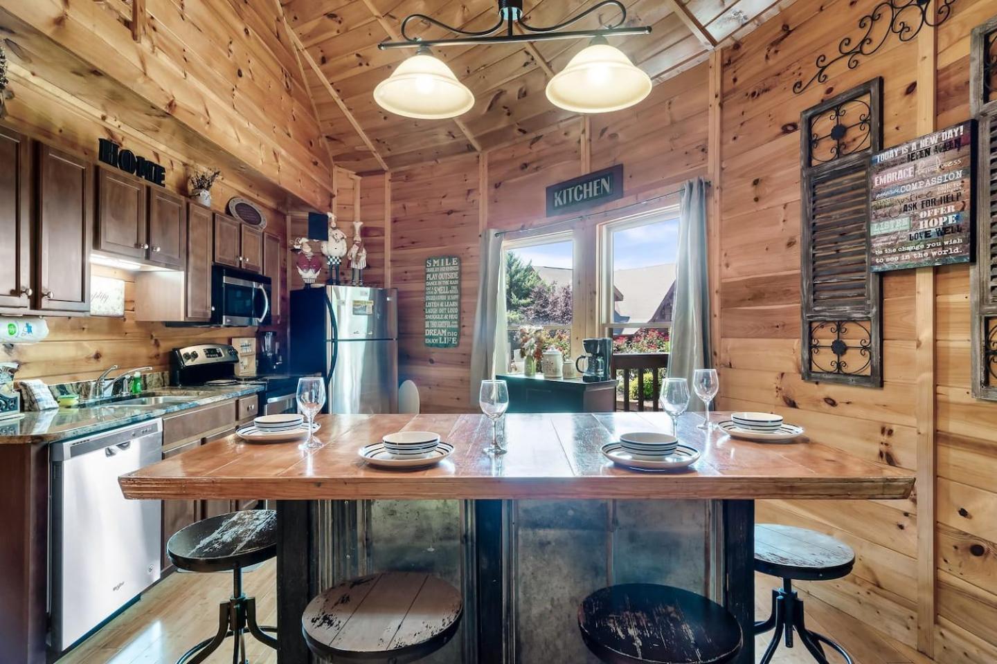Mountain View Family Cabin W Game Room & Pool 塞维尔维尔 外观 照片